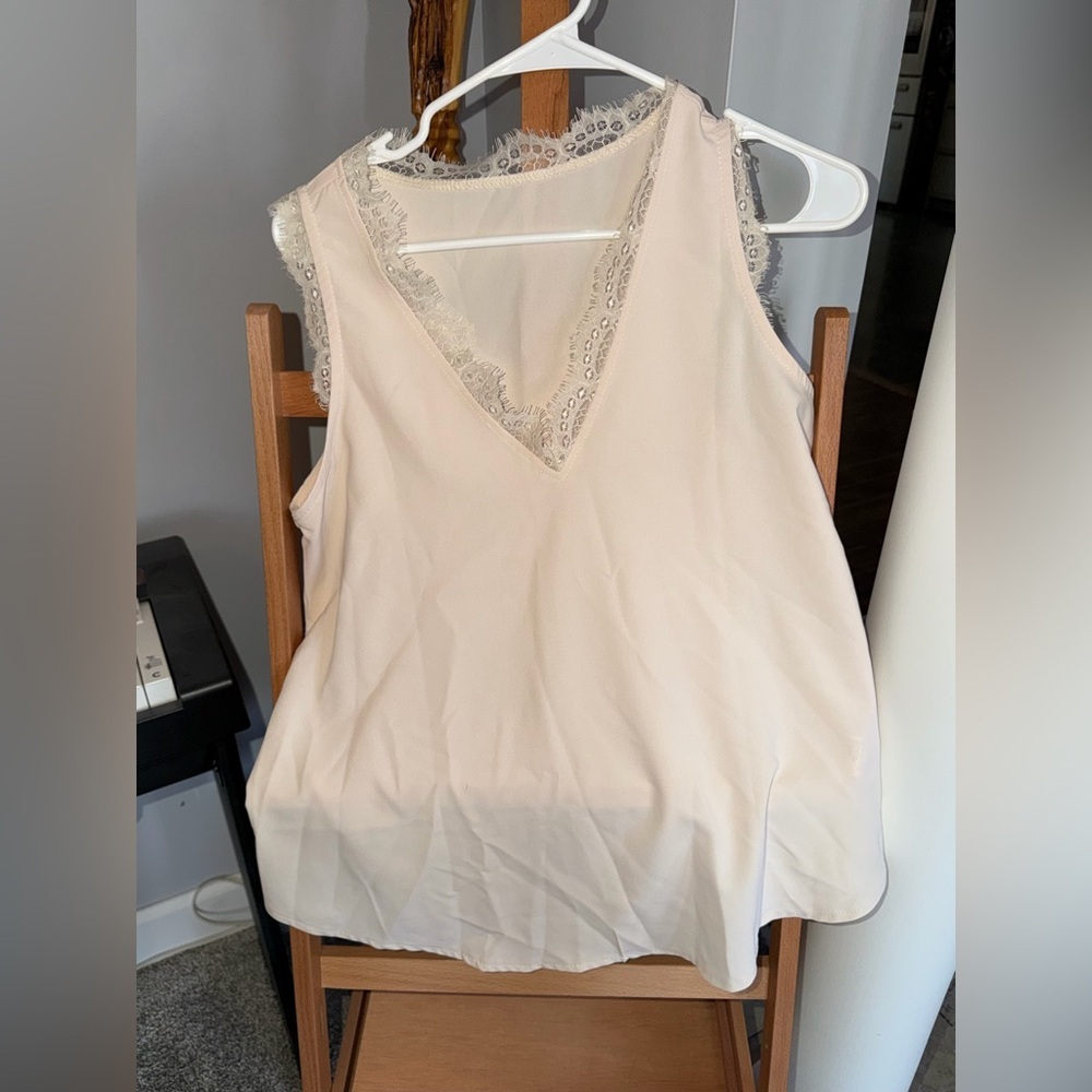 Lace Trim V-Neck Sleeveless Blouse - cream